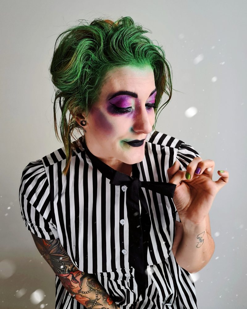 Beauty Spooky Doobi Boo Lady Beetlejuice Halloween Make Up Mit Look